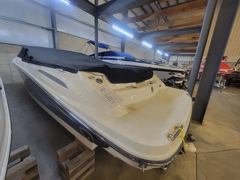 Slide: The Image of Sea Ray 250 2006 - 5