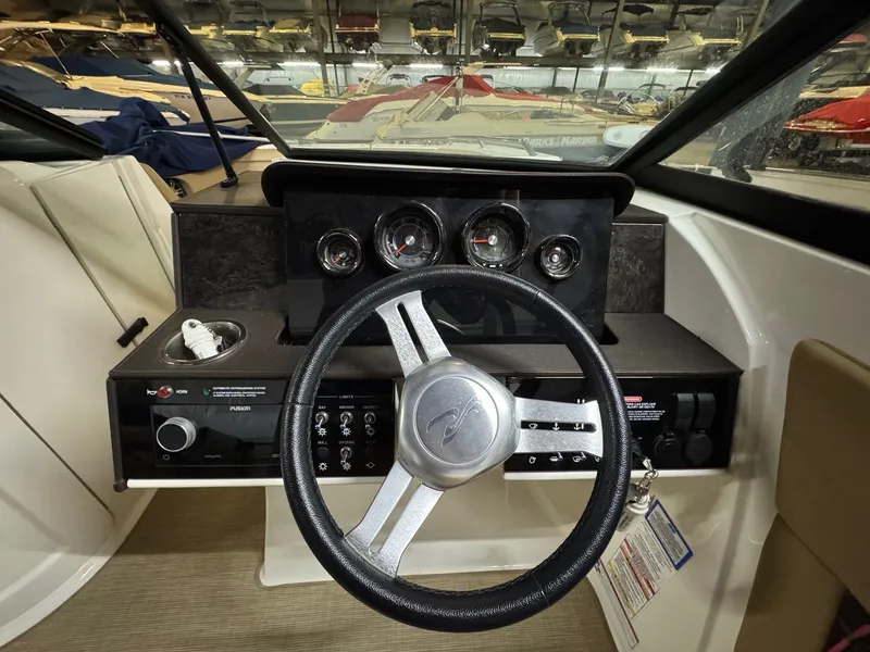 Slide: The Image of Sea Ray SDX 270 2020 - 5