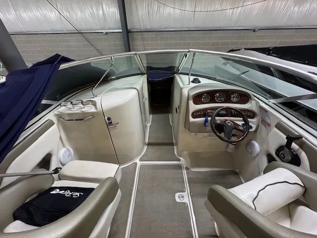 Slide: The Image of Sea Ray 270 Sundeck 2006 - 5