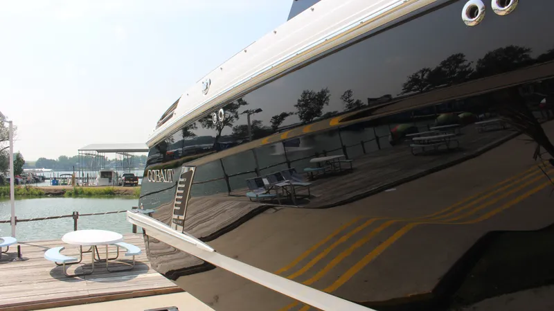 Slide: The Image of Cobalt R8 Surf 2025 - 46