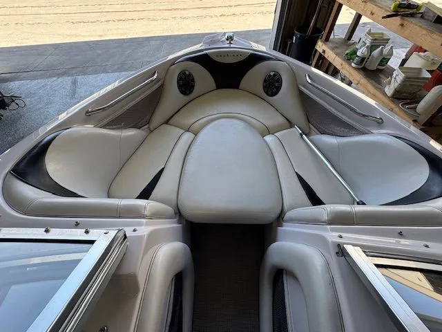 Slide: The Image of Nautique 226 2005 - 5