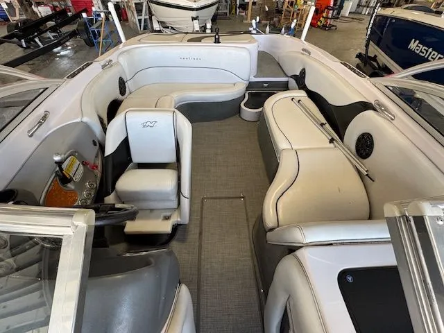 Slide: The Image of Nautique 226 2005 - 6