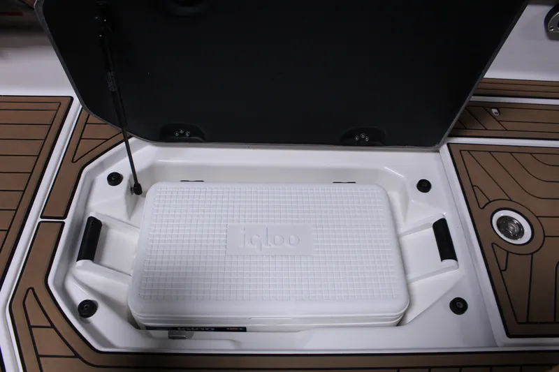 Slide: The Image of Nautique G25 2018 - 22