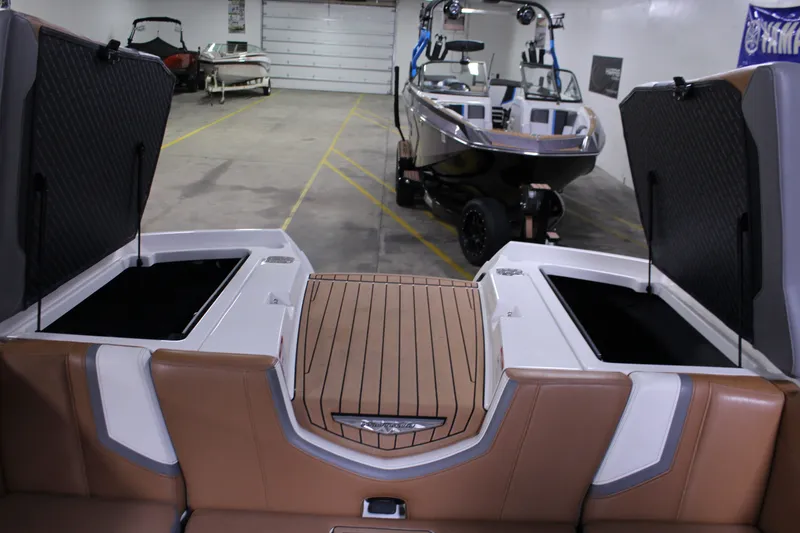 Slide: The Image of Nautique G25 2018 - 30