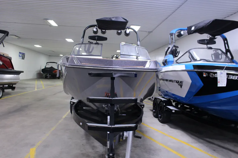 Slide: The Image of Nautique G25 2018 - 5