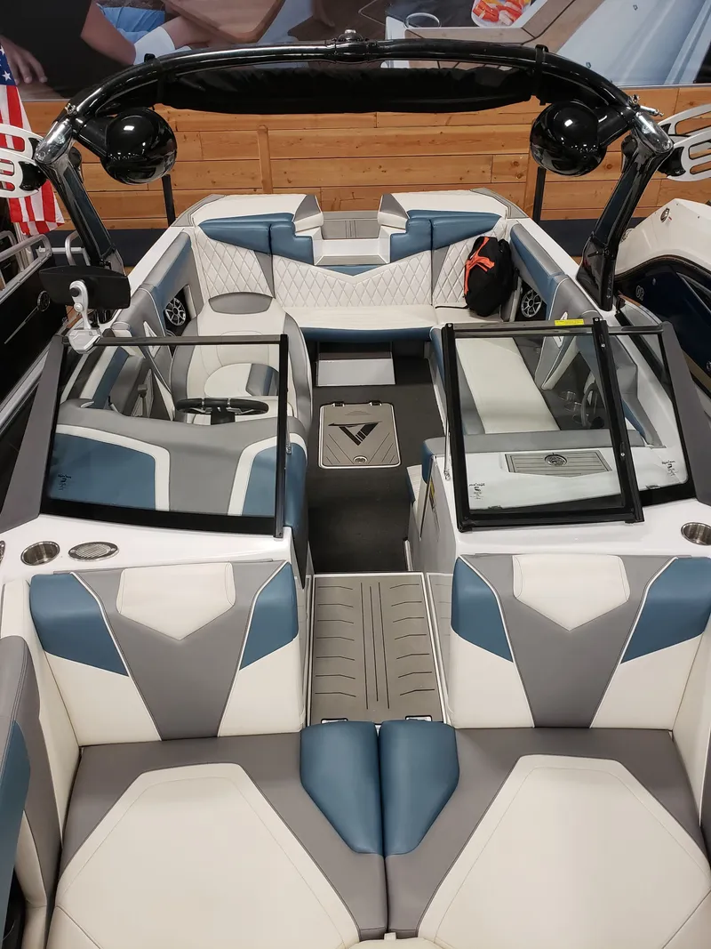 Slide: The Image of Tigé ASR 2014 - 6