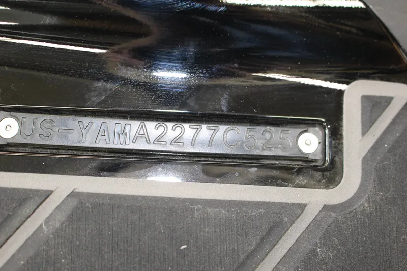 Slide: The Image of Yamaha FX CRUISER HIGH OUTPUT 2025 - 17