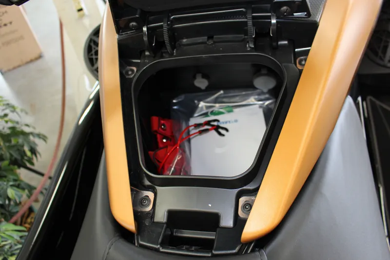 Slide: The Image of Yamaha FX CRUISER HIGH OUTPUT 2025 - 18