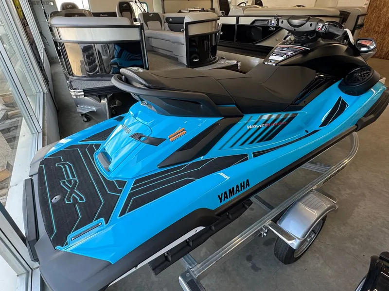 Slide: The Image of Yamaha FX Cruiser SVHO w/ Audio 2025 - 2