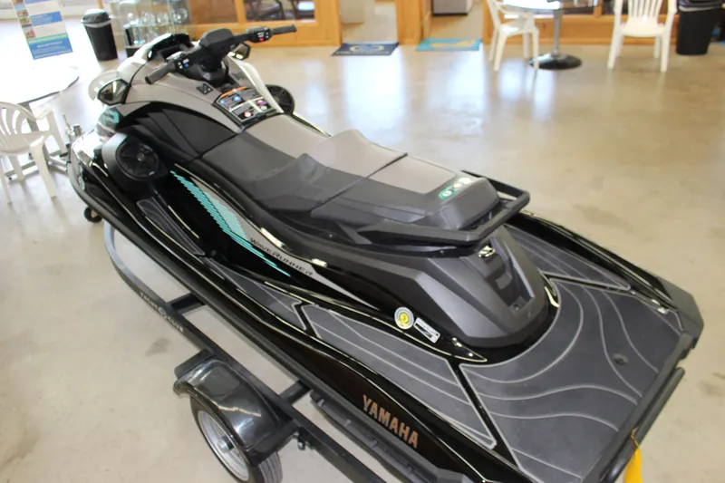 Slide: The Image of Yamaha GP1800R SVHO w/ Audio 2025 - 6