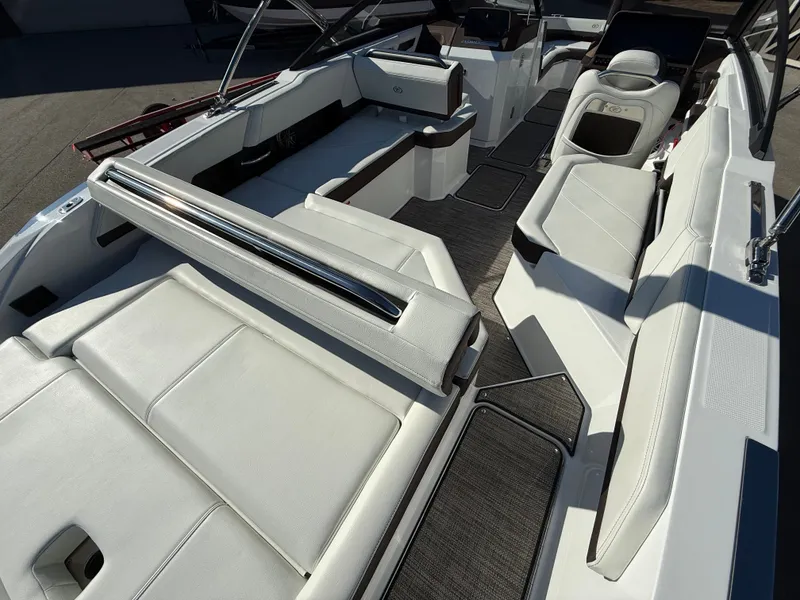 Slide: The Image of Cobalt R6 2026 - 972