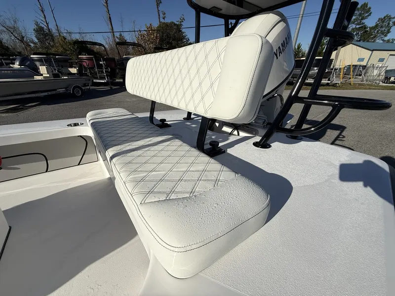 Slide: The Image of Xplor Delta 18CC GUIDE SERIES 2026 with white upholstery. - 8