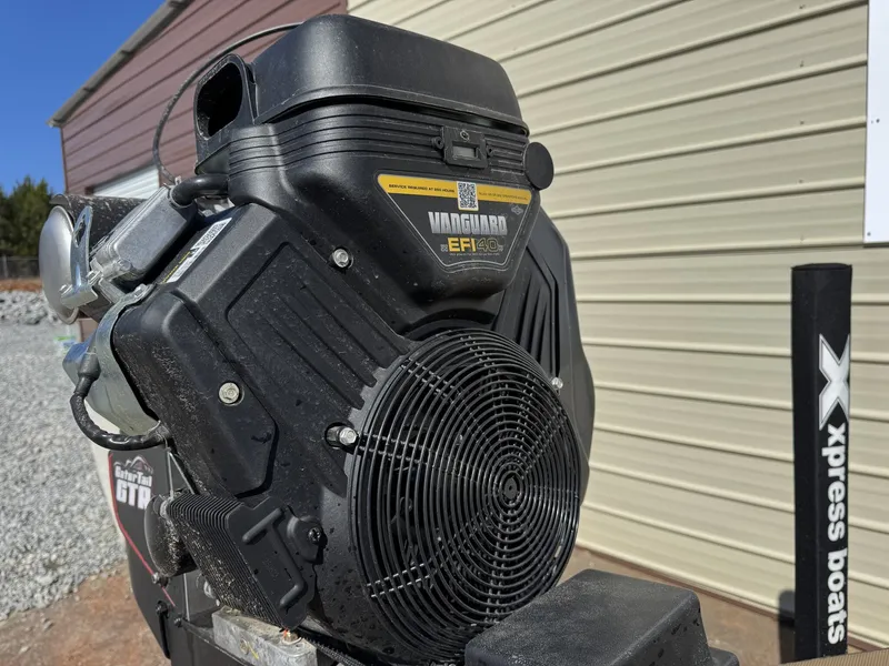 Slide: The Image of Vanguard EFI 40 engine on Xpress Bayou Series 180CC boat, 2026 model. - 6