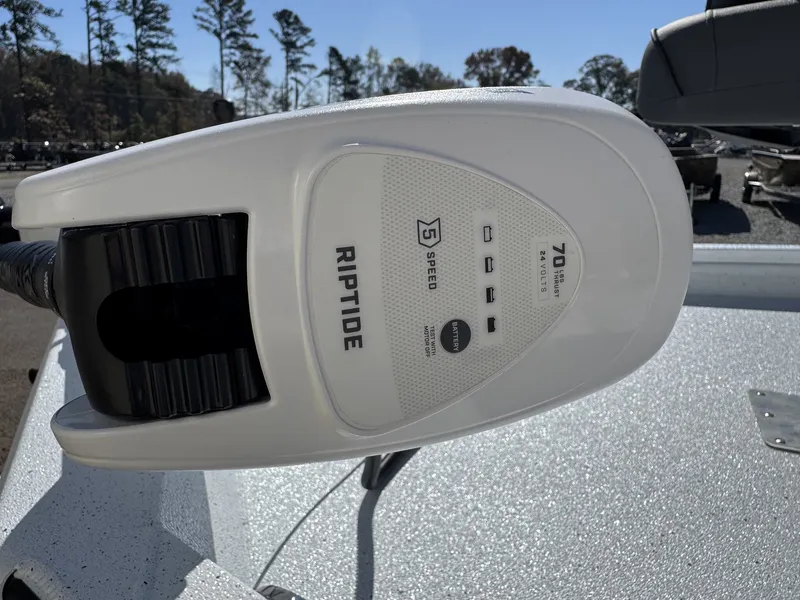 Slide: The Image of Riptide 5-speed motor on Xpress H20B Bay 2026 boat. - 3