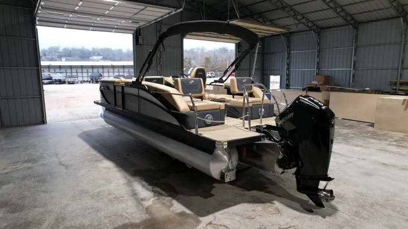 Slide: The Image of Barletta CABRIO C22M 2026 - 17