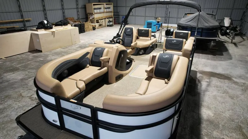 Slide: The Image of Barletta CABRIO C22M 2026 - 33