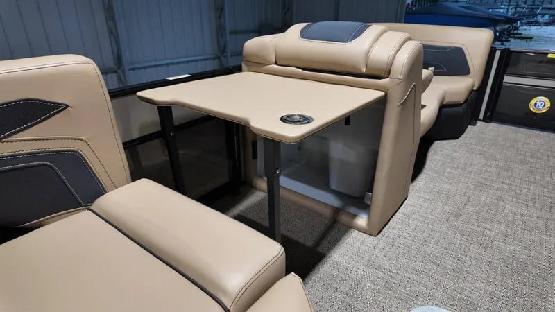 Slide: The Image of Barletta CABRIO C22M 2026 - 36