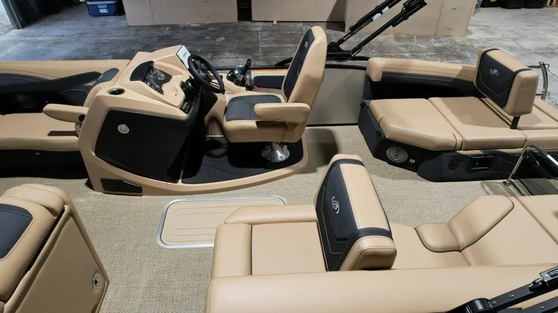 Slide: The Image of Barletta CABRIO C22M 2026 - 39