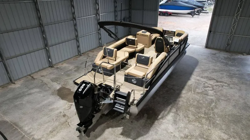 Slide: The Image of Barletta CABRIO C22M 2026 - 5