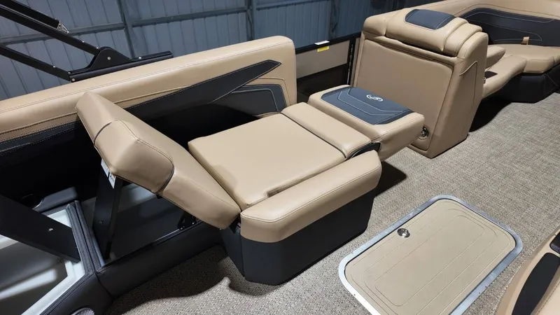 Slide: The Image of Barletta CABRIO C22M 2026 - 61