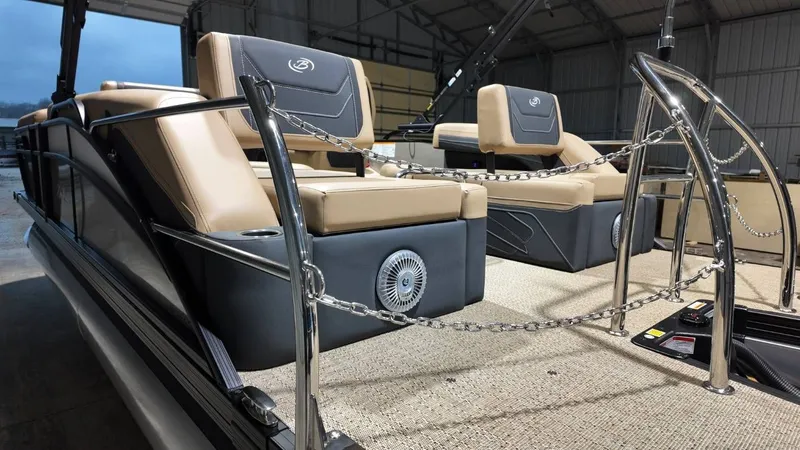 Slide: The Image of Barletta CABRIO C22M 2026 - 69