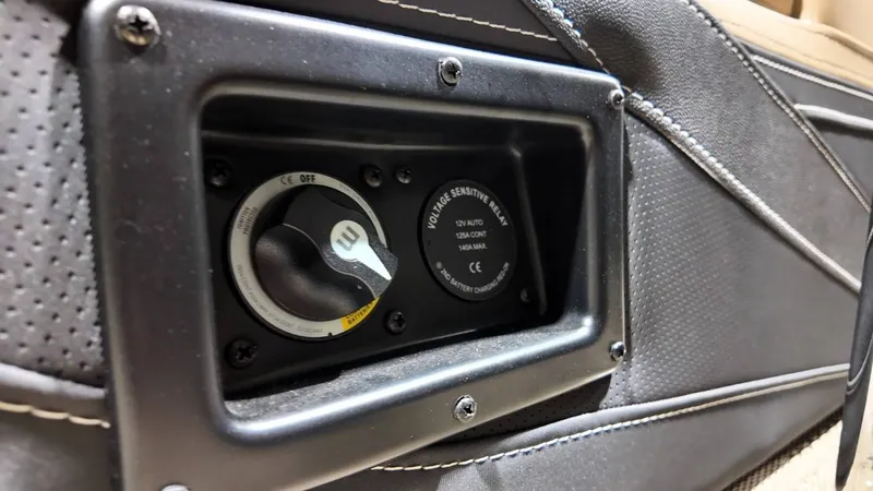 Slide: The Image of Barletta CABRIO C22M 2026 - 73