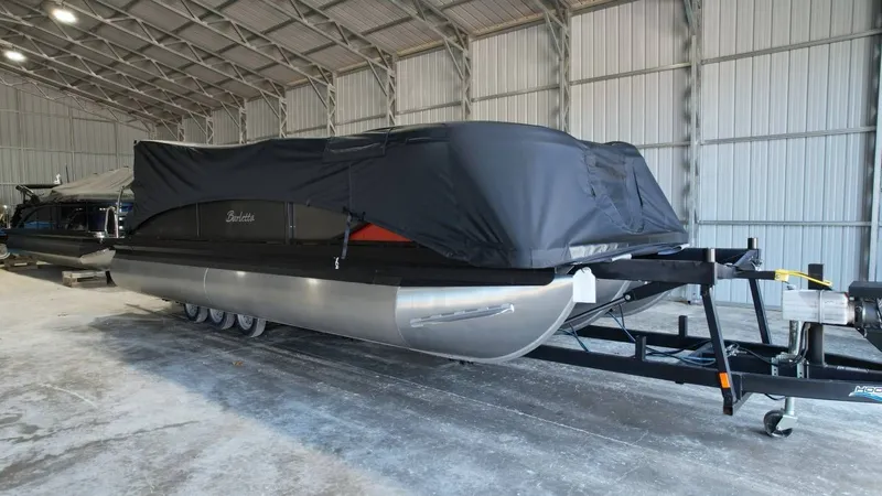 Slide: The Image of Barletta Cabrio 22U 2026 - 108