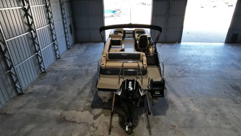 Slide: The Image of Barletta Cabrio 22U 2026 - 15