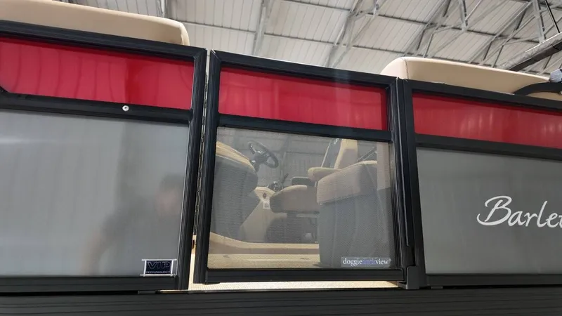 Slide: The Image of Barletta Cabrio 22U 2026 - 21