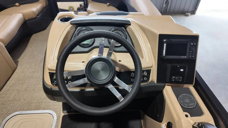 Slide: The Image of Barletta Cabrio 22U 2026 - 63