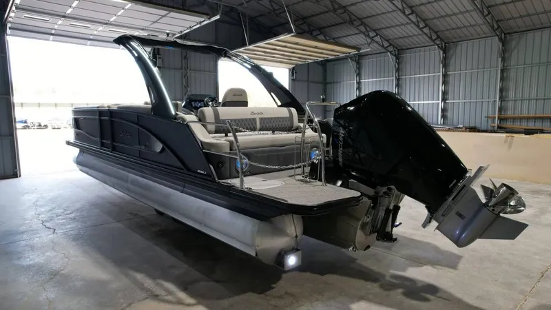 Slide: The Image of Barletta Lusso 25UA 2026 - 14