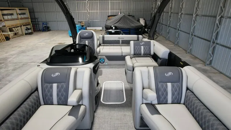 Slide: The Image of Barletta Lusso 25UA 2026 - 32