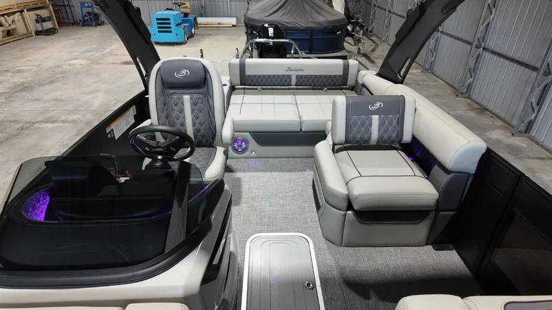 Slide: The Image of Barletta Lusso 25UA 2026 - 33