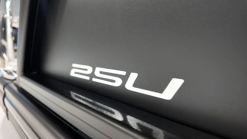 Slide: The Image of Barletta Lusso 25UA 2026 - 5