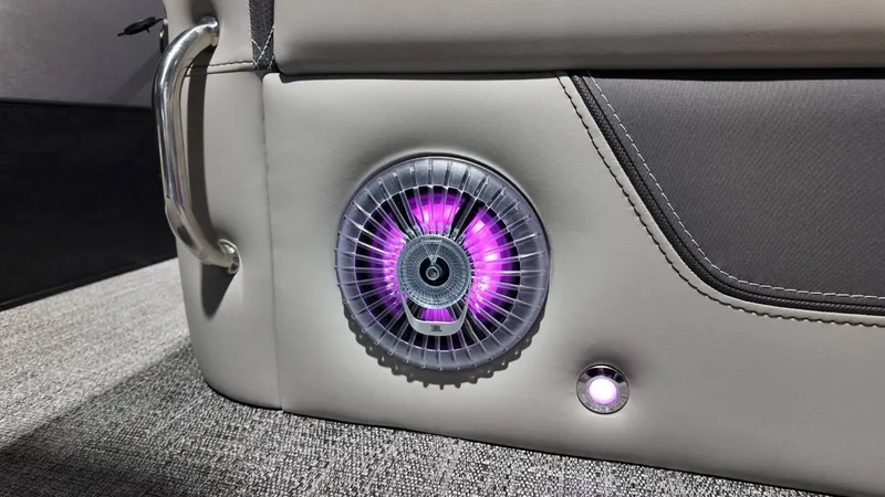 Slide: The Image of Barletta Lusso 25UA 2026 - 68