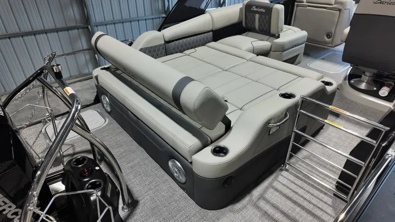 Slide: The Image of Barletta Lusso 25UA 2026 - 75