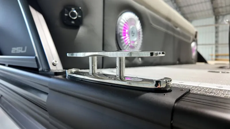 Slide: The Image of Barletta Lusso 25UA 2026 - 85