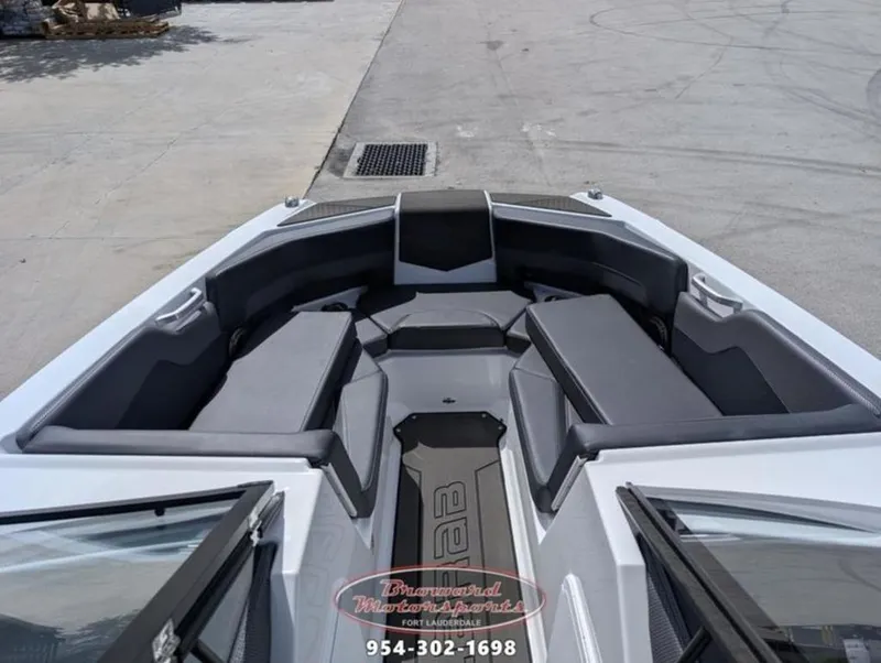 Slide: The Image of Scarab 235 LX Wake 2026 - 12