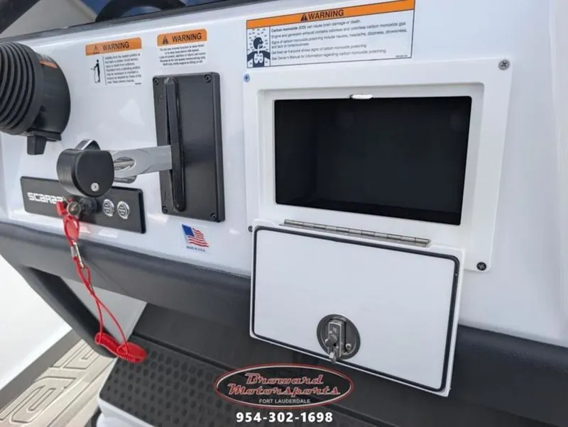 Slide: The Image of Scarab 235 Open LX 2026 - 9