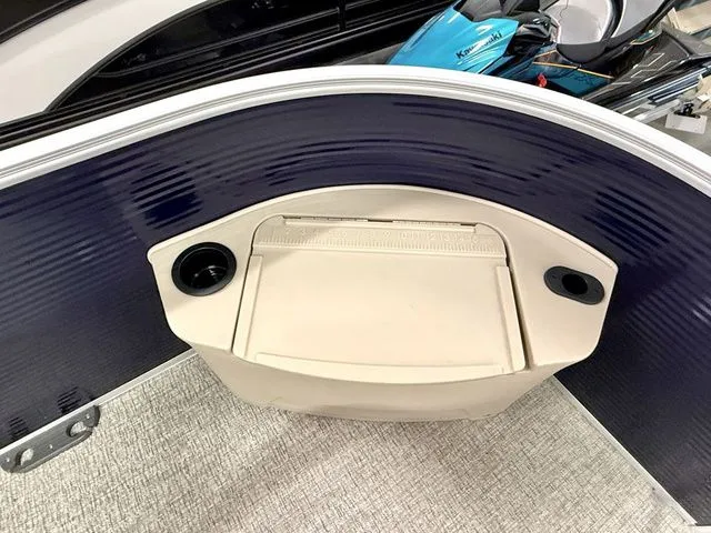 Slide: The Image of Bennington S Fish 22 SF 2026 - 14