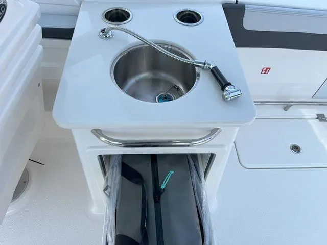 Slide: The Image of Robalo R257 Dual Console 2026 - 11