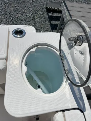 Slide: The Image of Robalo R230 Center Console 2024 - 7
