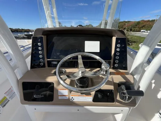 Slide: The Image of Robalo R230 Center Console 2024 - 9