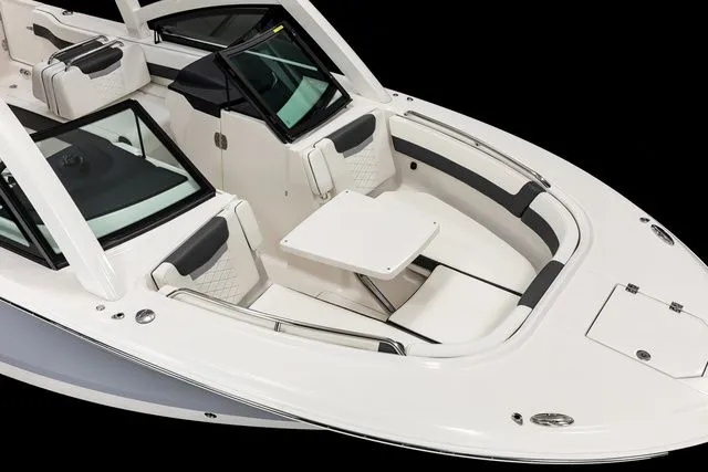 Slide: The Image of Robalo R277 2026 - 3