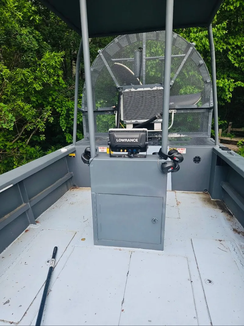 Slide: The Image of Interior of a 2022 Duck Water Boats Airboat 23. - 6