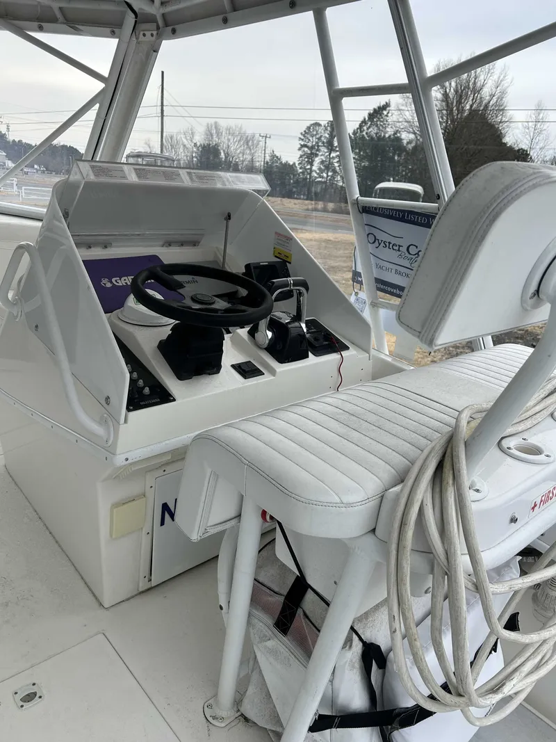 Slide: The Image of Contender 35 Express 1997 - 4