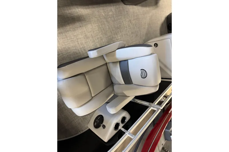 Slide: The Image of 2026 Sun Tracker SportFish 20 DLX boat seat, featuring sleek design and comfortable upholstery. - 5