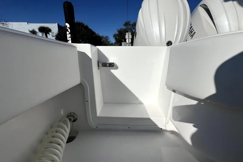 Slide: The Image of 2026 Contender 25 Tournament boat interior with Yamaha engines, showcasing sleek design and functionality. - 31