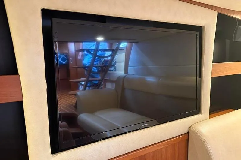 Slide: The Image of Flat-screen TV in the luxurious interior of a 2008 Tiara Yachts 3900 Sovran. - 87