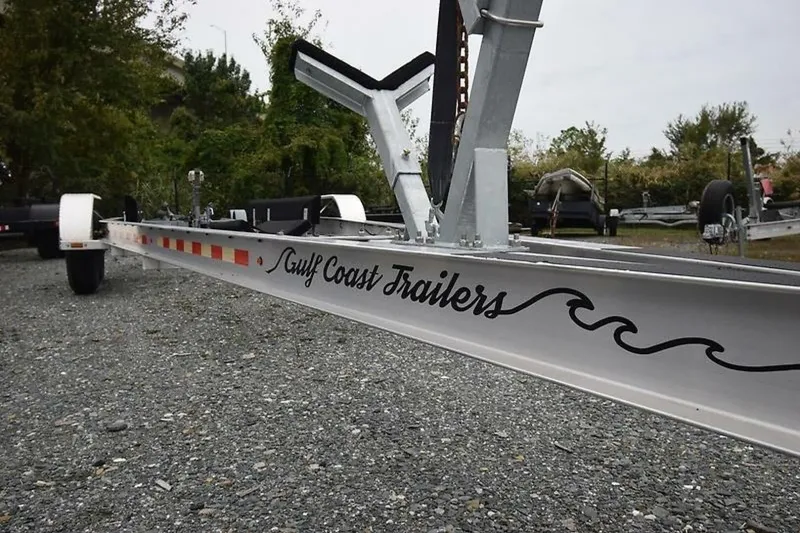 Slide: The Image of Trailer for 2018 Robalo R302 Center Console by Gulf Coast Trailers. - 37